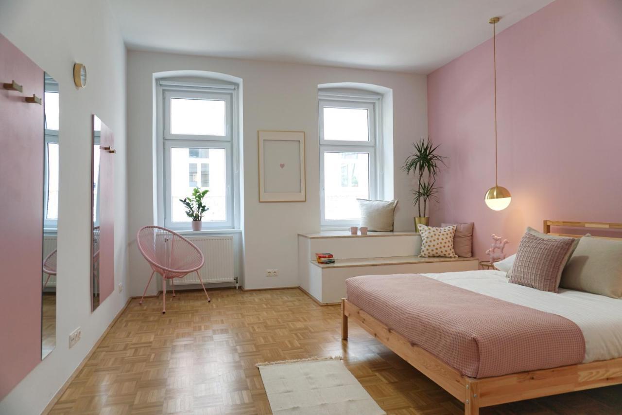 Vibrant Design Apartments - Full Kitchen - Wi-Fi - 18 Mins To City Centre Vienna Exterior photo