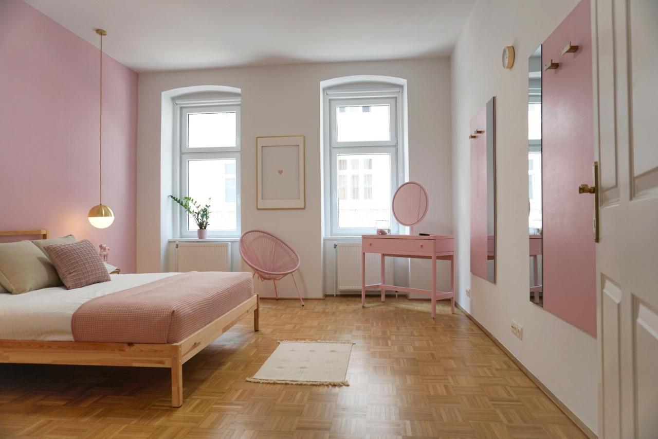 Vibrant Design Apartments - Full Kitchen - Wi-Fi - 18 Mins To City Centre Vienna Exterior photo